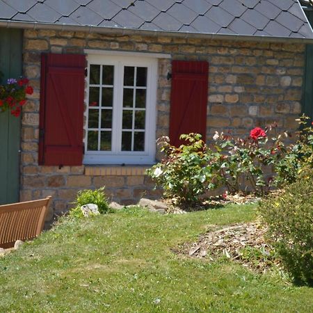 Isigny-le-BuatLa Pichonniere住宿加早餐旅馆 外观 照片