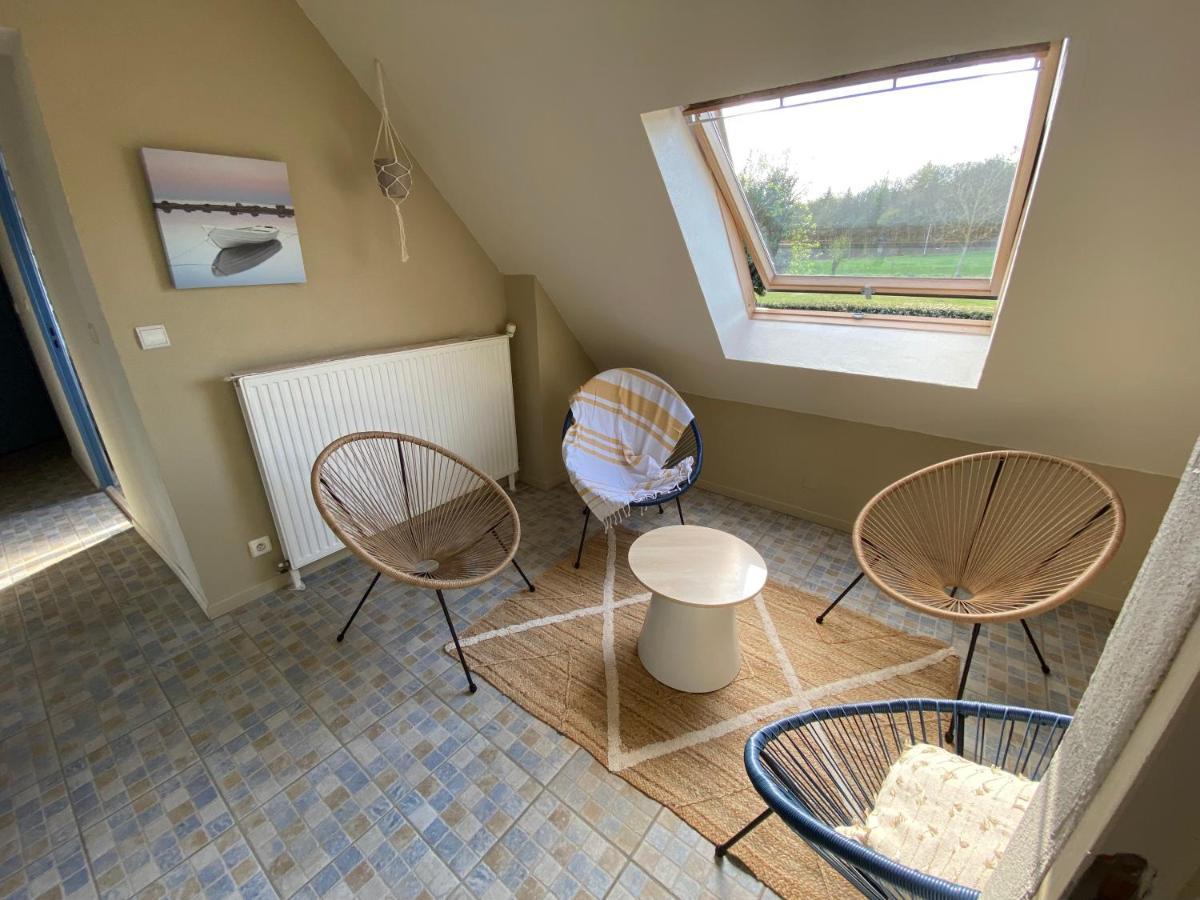 Isigny-le-BuatLa Pichonniere住宿加早餐旅馆 外观 照片